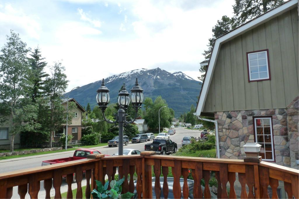 Celtic Haven Hotel Jasper National Park Kültér fotó